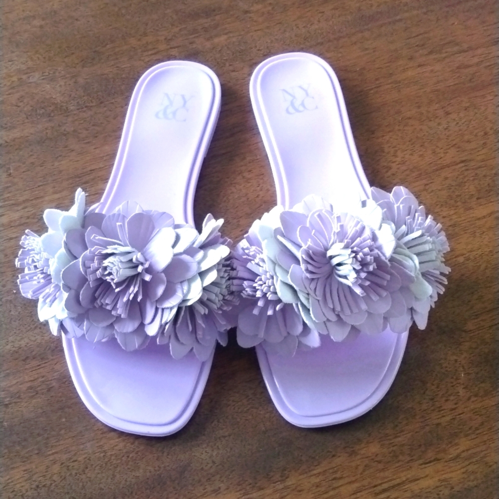 New York & Company Women's Anella Flat Sandals Size 8, EU 38